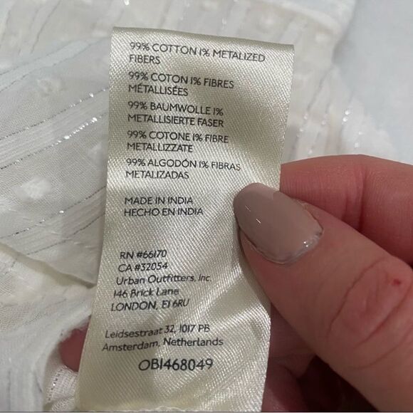 Pilcro White Textured Blouse - Picture 10 of 10